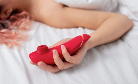 Simbolo de innovacion y placer intimo